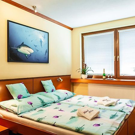 Hotel Acko Ружомберок Экстерьер фото